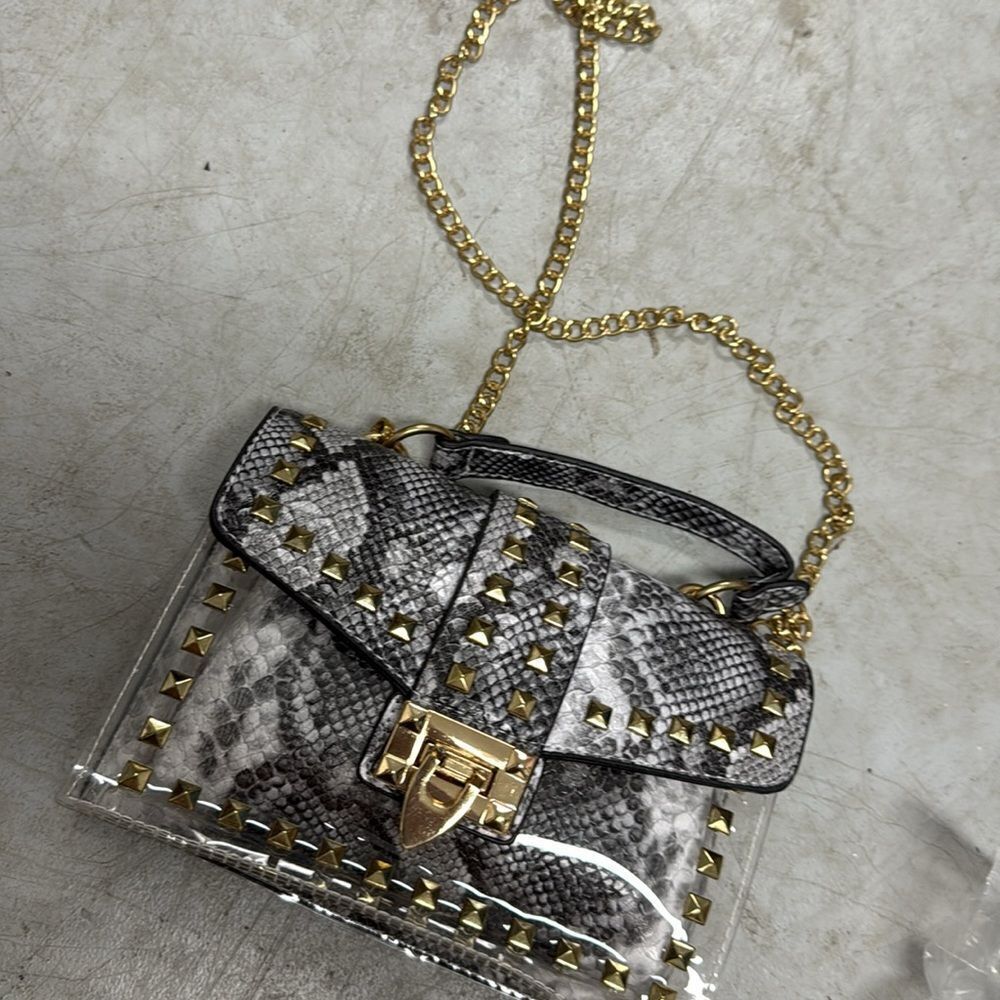 Studded Snake Print Crossbody Bag - NEW Purse - Gold Chain Strap - Zipper Inside - Picture 2 of 4
